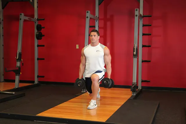 Dumbbell Rear Lunge, finishing position