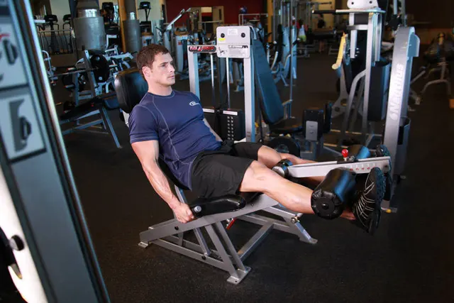 Leg Extensions, finishing position