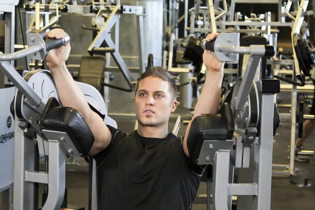 Machine Triceps Extension, finishing position