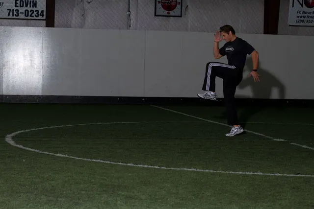 Moving Claw Series, finishing position