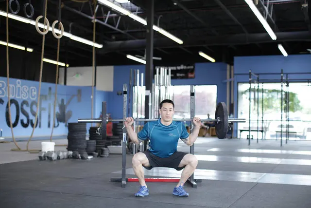 Weighted Jump Squat, finishing position